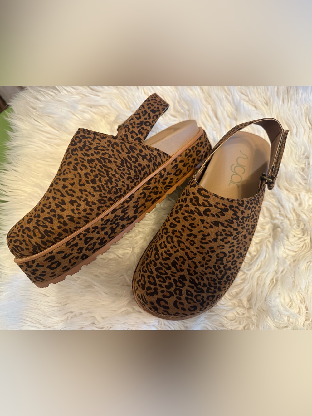 Sugar Cabin Leopard Platform Clogs Mules Women’s 7M NEW IN BOX